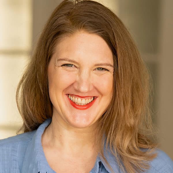 Portrait Schauspielerin Katrin Deffte